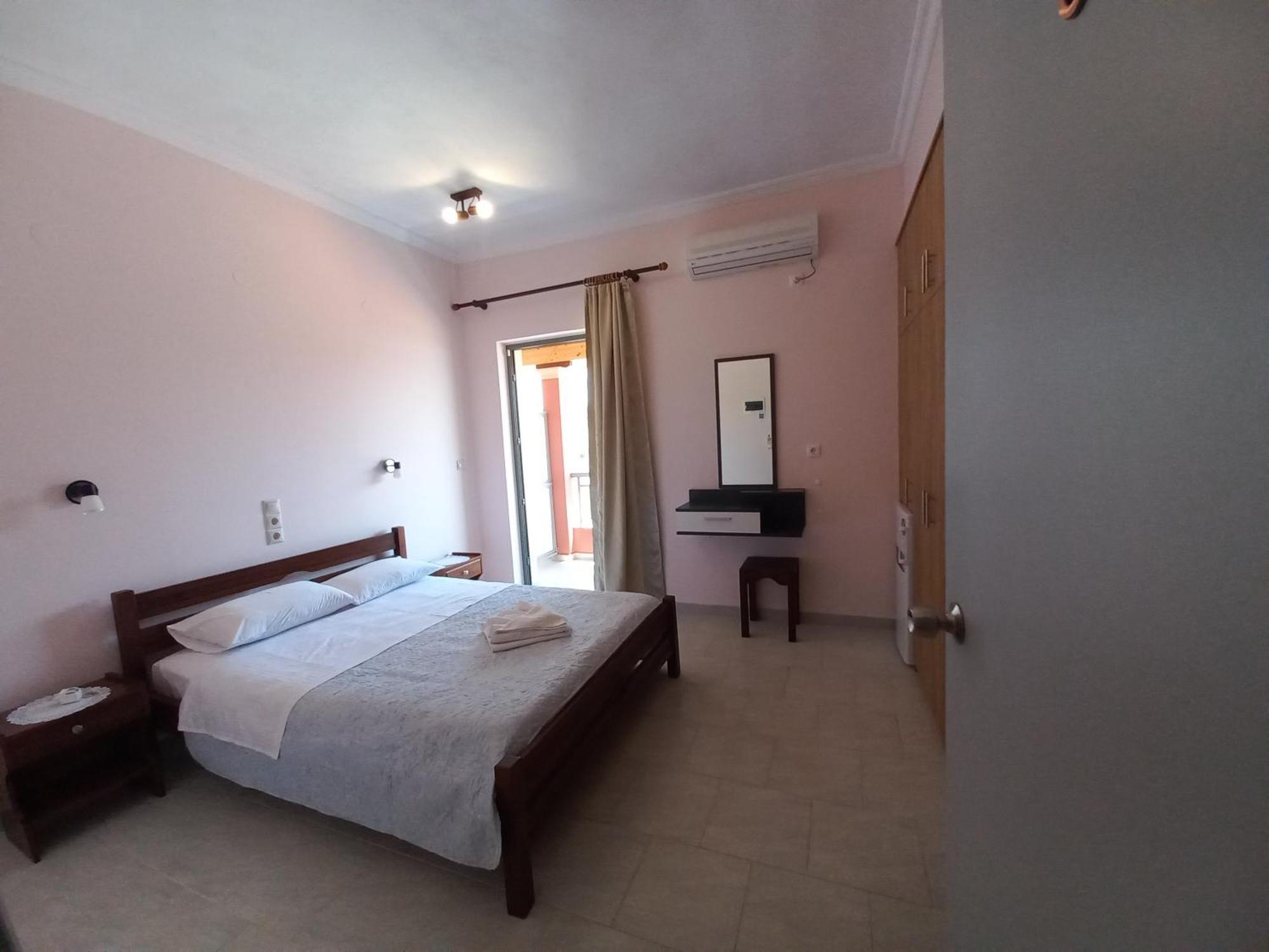 Porto-Fino Hotell Arillas  Exteriör bild
