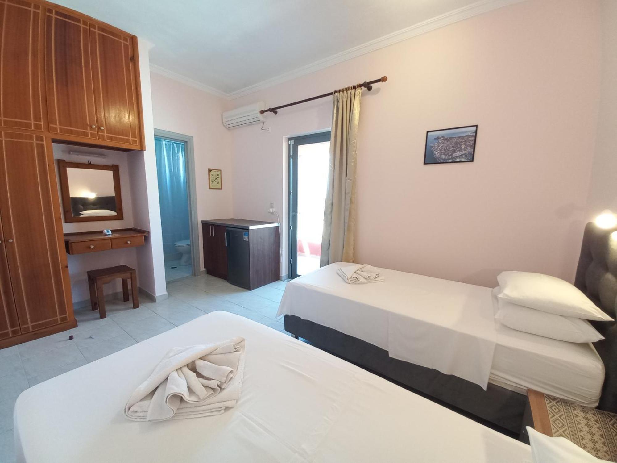 Porto-Fino Hotell Arillas  Exteriör bild