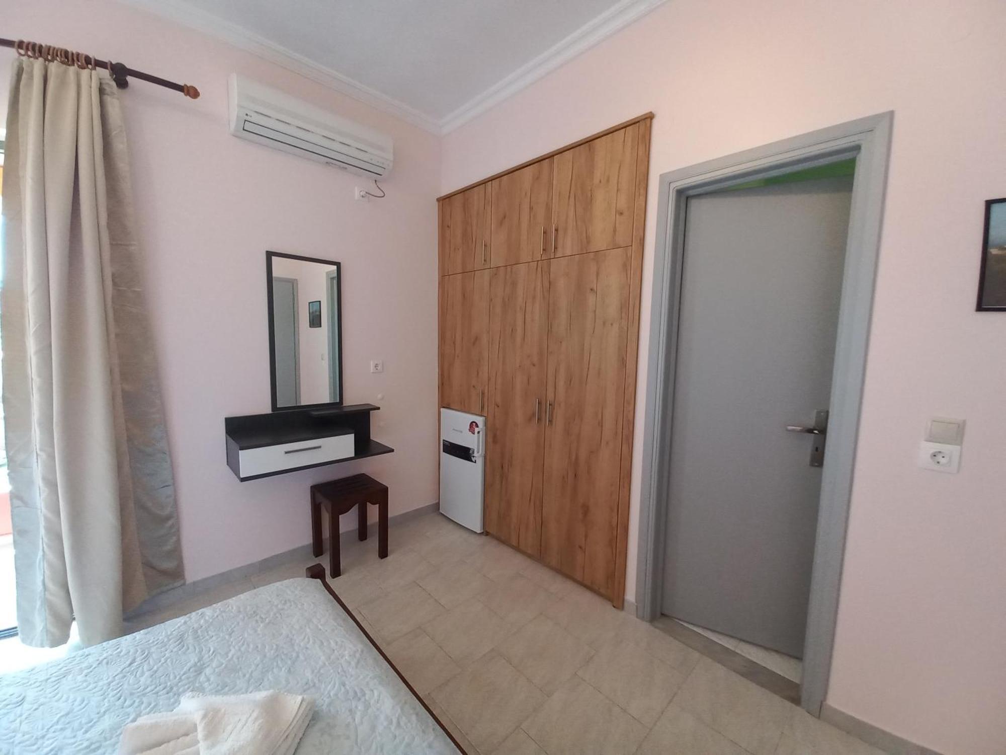 Porto-Fino Hotell Arillas  Exteriör bild