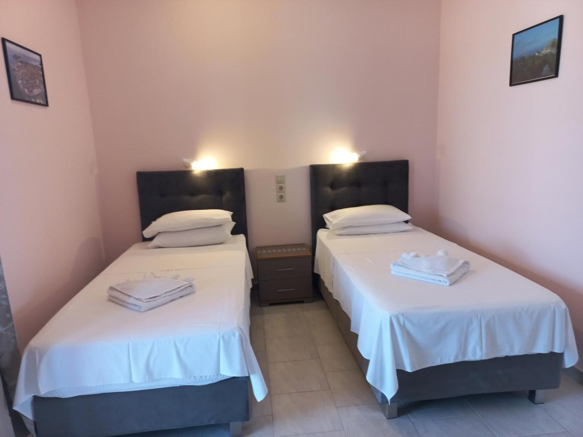 Porto-Fino Hotell Arillas  Exteriör bild